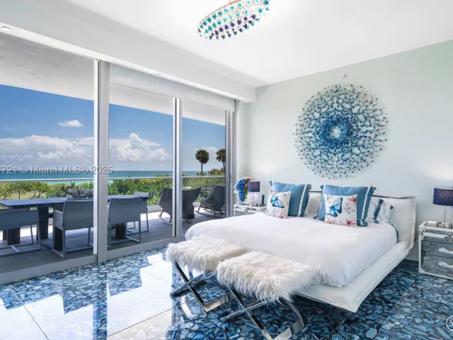 4-bedroom condo for sale in Surfside - 9349 Collins Ave 205 - MondialRealty
