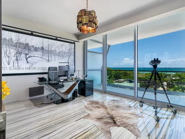 4-bedroom condo for sale in Surfside - 9349 Collins Ave 205 - MondialRealty