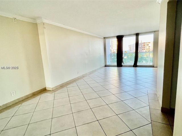 Apartment for sale  Unit #607 - photo 6733632