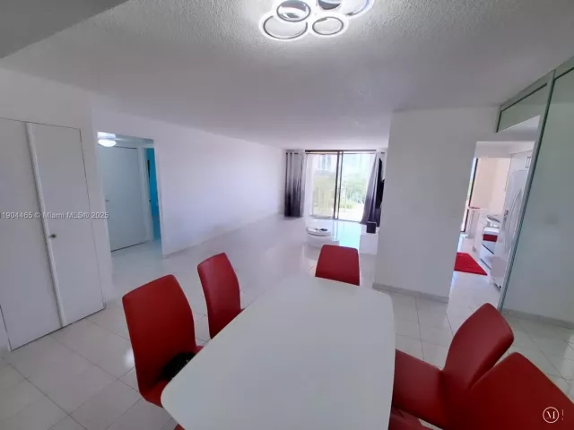 2-bedroom condo for sale in Sunny Isles Beach -  - MondialRealty