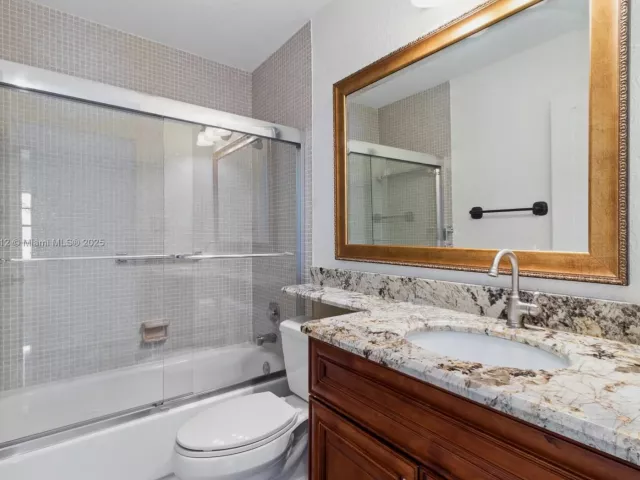 3-bedroom home for rent in Boca Raton - 21344 S Escondido Way S - MondialRealty