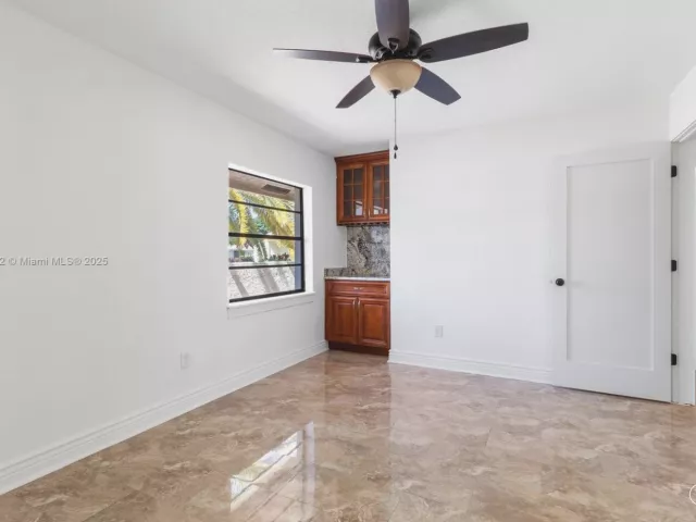 3-bedroom home for rent in Boca Raton - 21344 S Escondido Way S - MondialRealty
