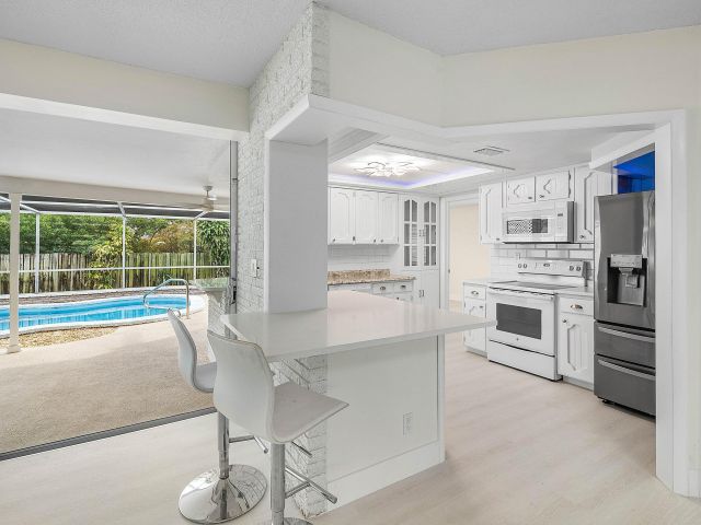 Home for sale at 262 NE 24th Court - photo 6766918