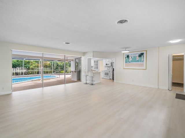 Home for sale at 262 NE 24th Court - photo 6766921