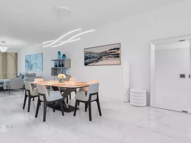 3-bedroom condo for rent in Sunny Isles Beach - 16901 Collins Ave 3203 - MondialRealty