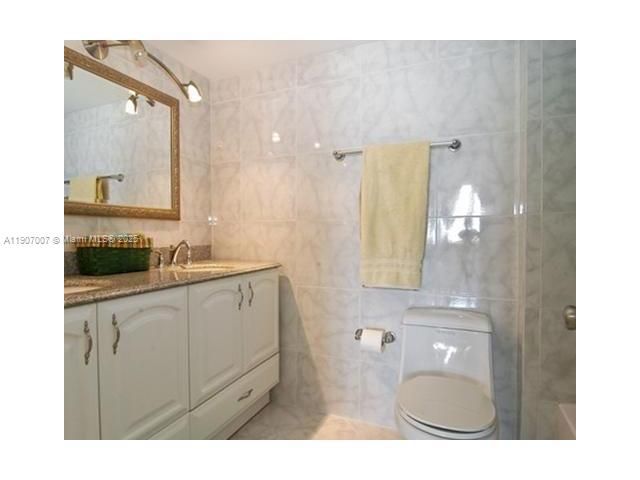 Apartment for rent  Unit #737 - photo 6738670