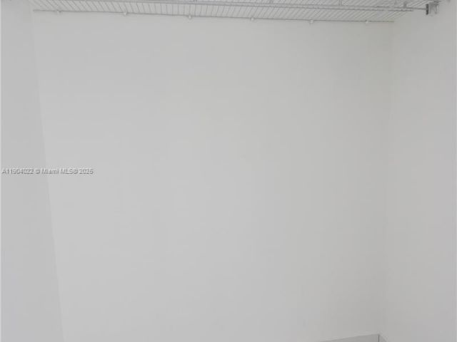 Apartment for sale  Unit #1722 - photo 6739571