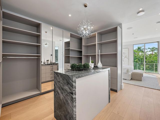 Home for sale at 260 31st Street - photo 6760638