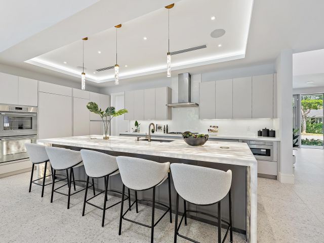 Home for sale at 260 31st Street - photo 6760646