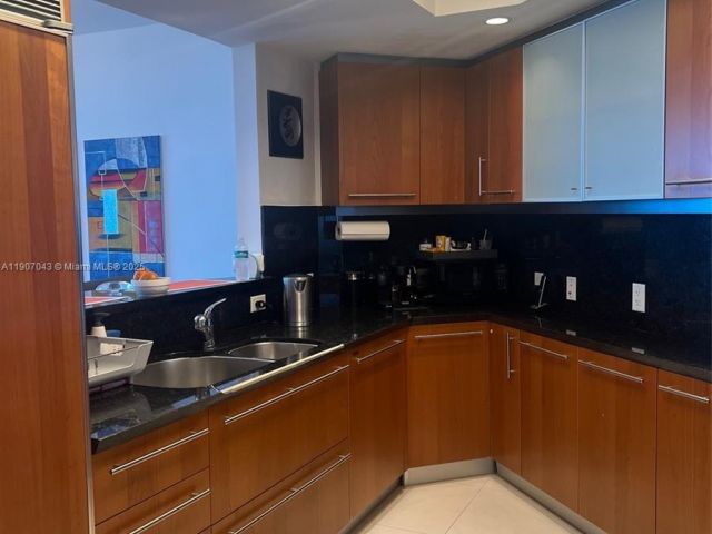 Apartment for sale  Unit #801 - photo 6738067