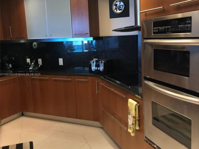 Apartment for sale  Unit #801 - photo 6738069