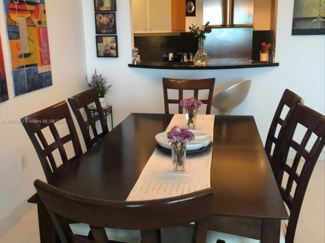 Apartment for sale  Unit #801 - photo 6738075