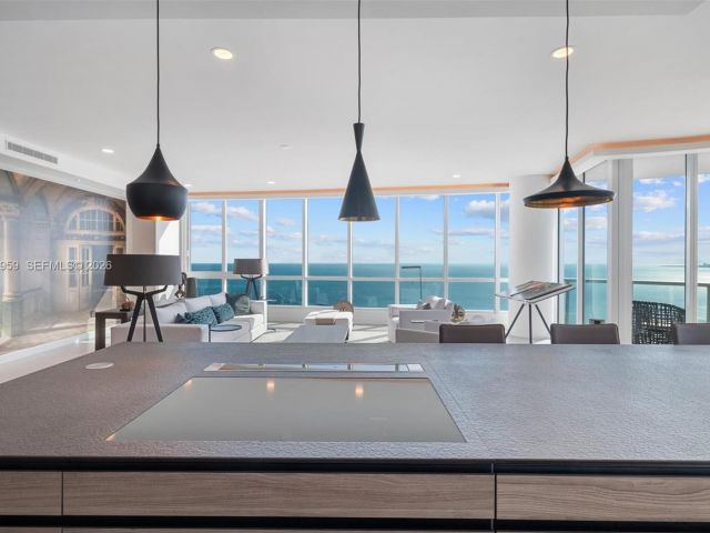 Apartment for sale  Unit #3203 - photo 6738415