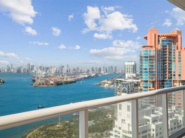 Apartment for sale  Unit #3203 - photo 6738418