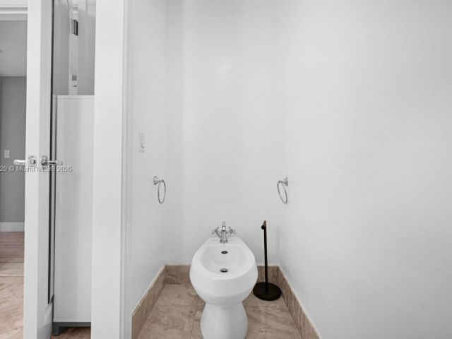 Apartment for rent  Unit #3401 - photo 6738676