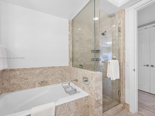 Apartment for rent  Unit #3401 - photo 6738679