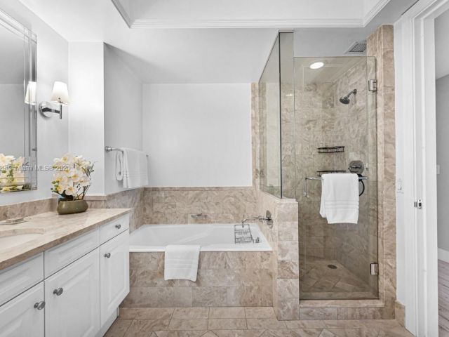 Apartment for rent  Unit #3401 - photo 6738680