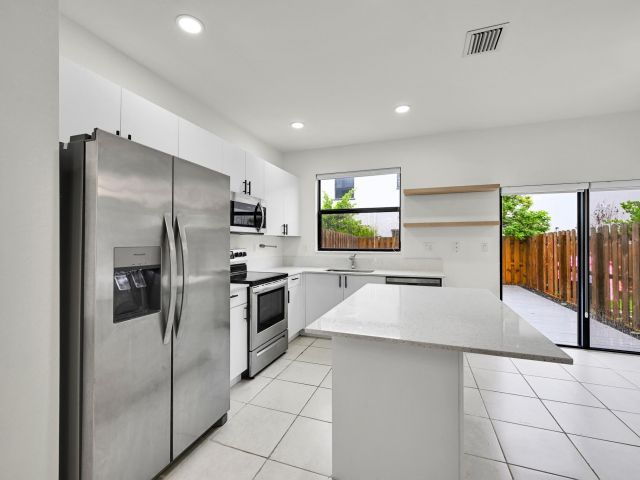 Home for rent at 13234 SW 285 Street - photo 6737283