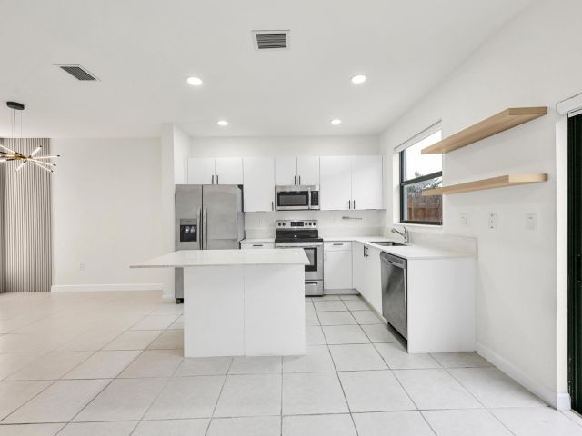 Home for rent at 13234 SW 285 Street - photo 6737289