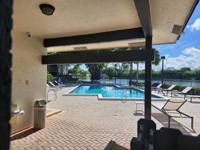 Home for rent at 5705 Fox Hollow Drive B - photo 6748843