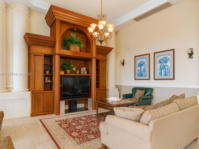 1-bedroom condo for rent in Sunny Isles Beach - 17150 N Bay Rd 2122 - MondialRealty