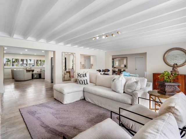 Home for rent at 2021 NW 3rd Avenue - photo 6739031