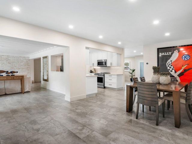 Home for rent at 2021 NW 3rd Avenue - photo 6739035