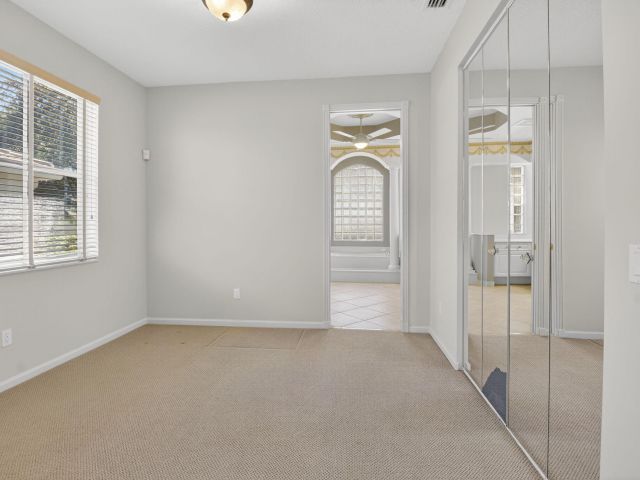 Home for sale at 7233 Francisco Bend Drive - photo 6737312