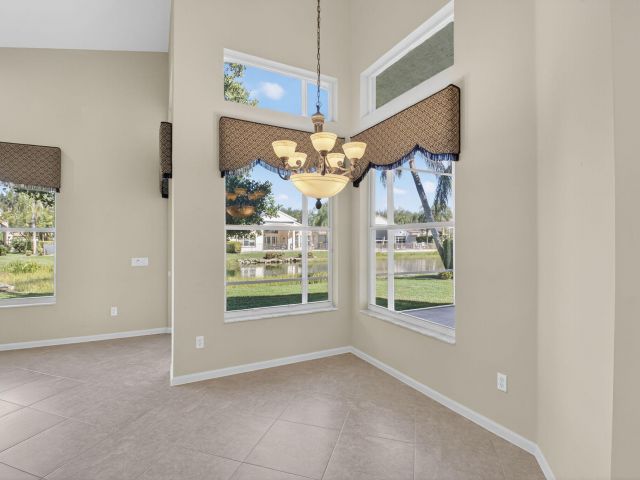 Home for sale at 7233 Francisco Bend Drive - photo 6737326