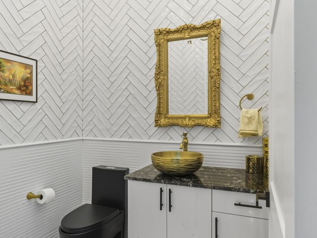 Home for sale at 8350 Whispering Oak Way - photo 6737218