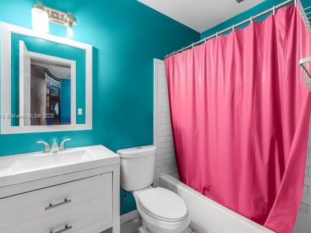 3-bedroom home for sale in Homestead - 313 NW 12th St - MondialRealty