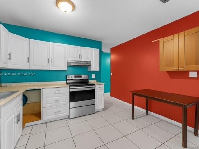 3-bedroom home for sale in Homestead - 313 NW 12th St - MondialRealty