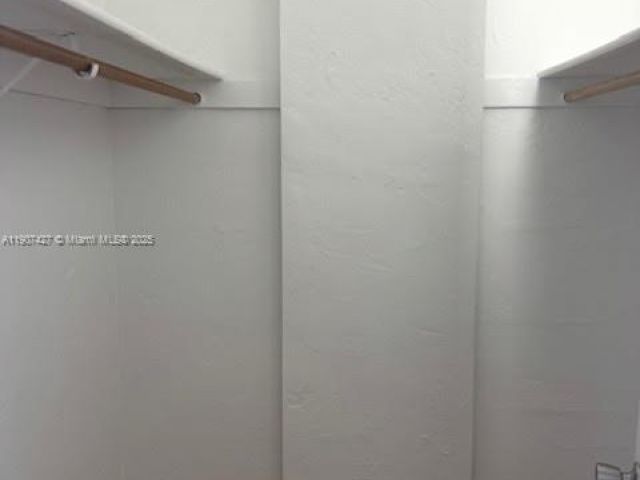 Apartment for rent  Unit #PH-21 - photo 7447596