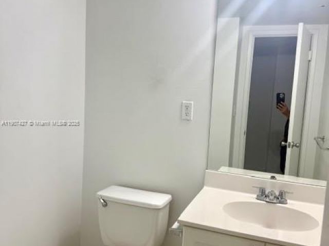 Apartment for rent  Unit #PH-21 - photo 7447601