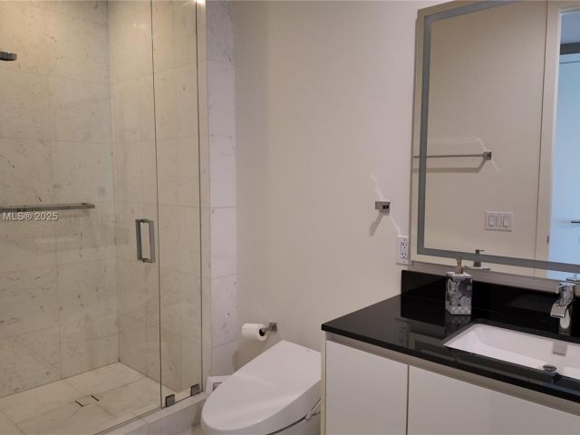 Apartment for sale  Unit #905 - photo 6746692