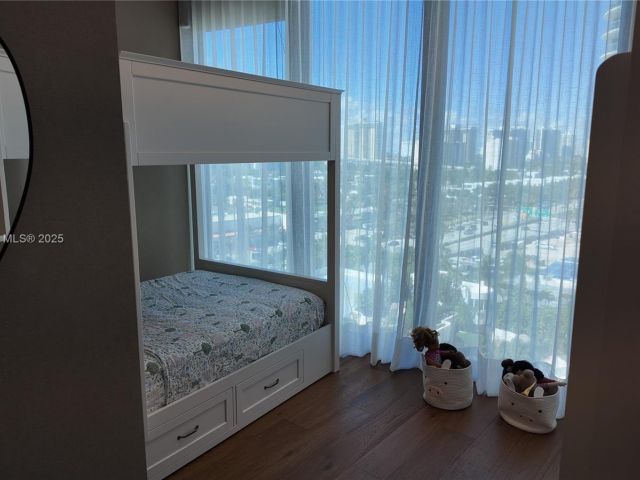 Apartment for sale  Unit #905 - photo 6746694