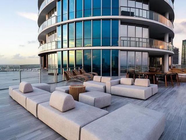 Apartment for sale  Unit #4811 - photo 6746347