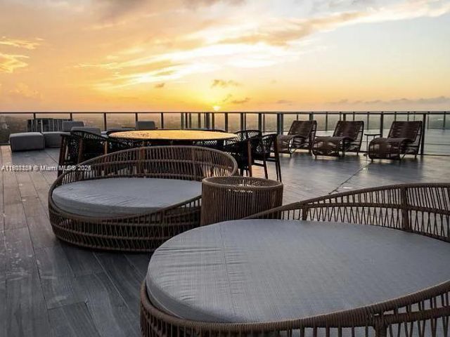 Apartment for sale  Unit #4811 - photo 6746348