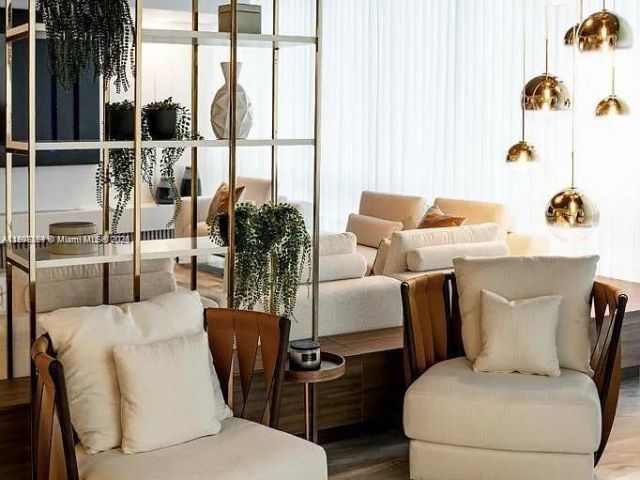 Apartment for sale  Unit #4811 - photo 6746359