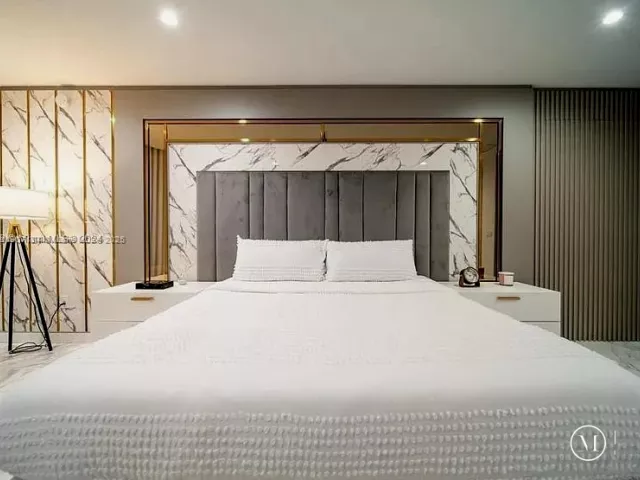 5-bedroom condo for sale in Miami - 851 NE 1st Ave 4811 - MondialRealty