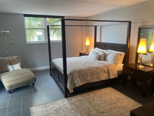 Apartment for rent  Unit #2r - photo 6739326