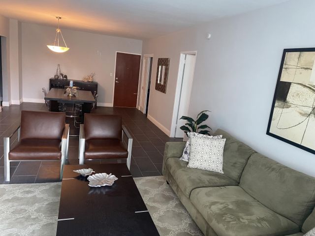 Apartment for rent  Unit #2r - photo 6739330