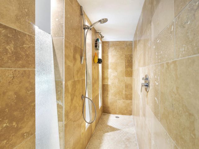 Home for sale at 1412 Lake Avenue - photo 6760546