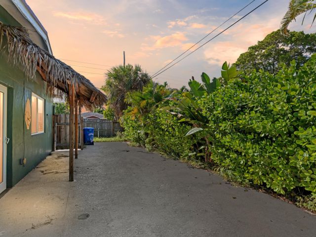 Home for sale at 2611 NE 16th Street - photo 6750610