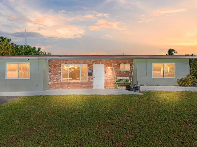 Home for sale at 2611 NE 16th Street - photo 6750611