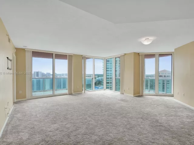 Apartment for sale  Unit #2114 - photo 6741987