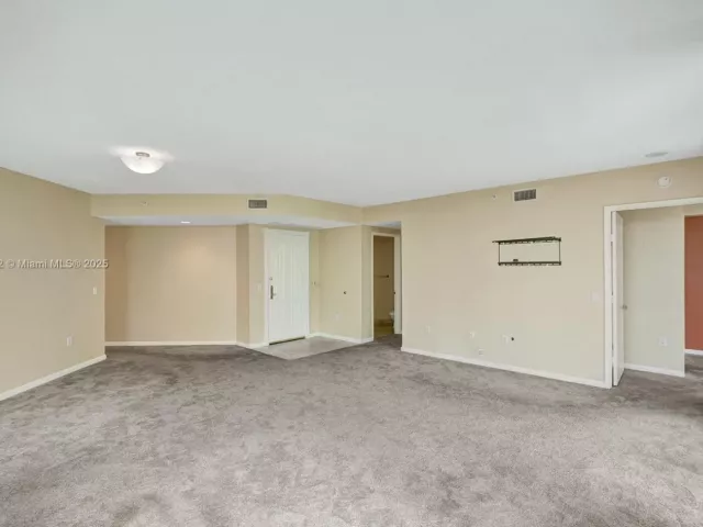 Apartment for sale  Unit #2114 - photo 6741982