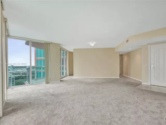 Apartment for sale  Unit #2114 - photo 6741984