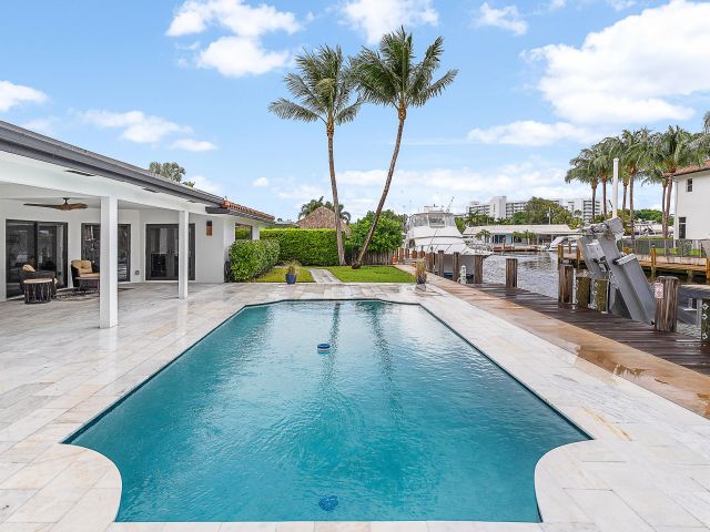 Home for sale at 1250 NE 27th Terrace - photo 6775770