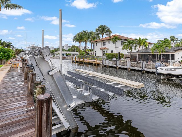 Home for sale at 1250 NE 27th Terrace - photo 6775771